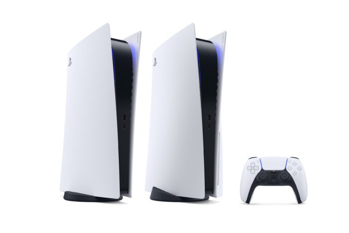 横置きも大丈夫です。PlayStation 5本体や周辺機器の写真を公開